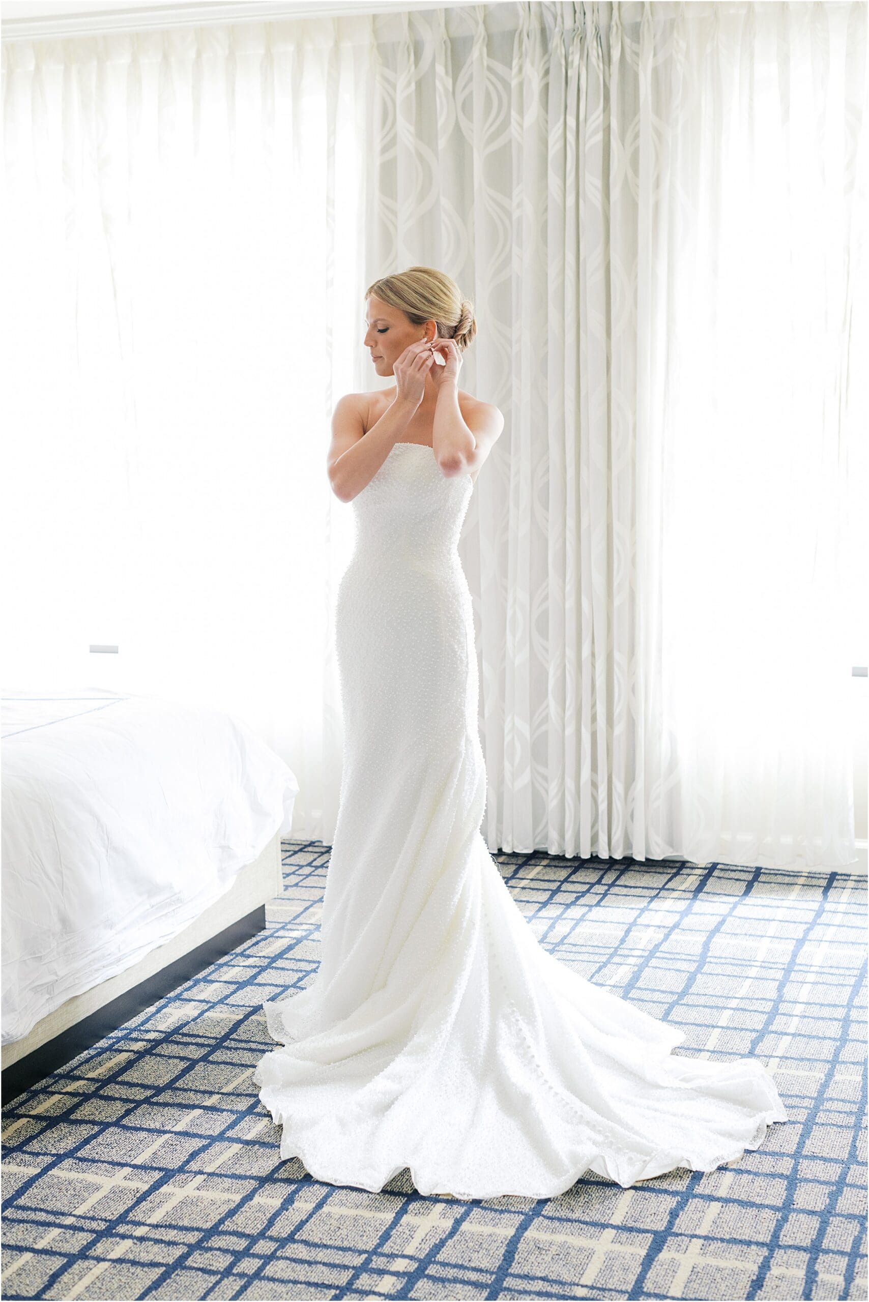 bride getting ready at the adolphus hotel in dallas texas