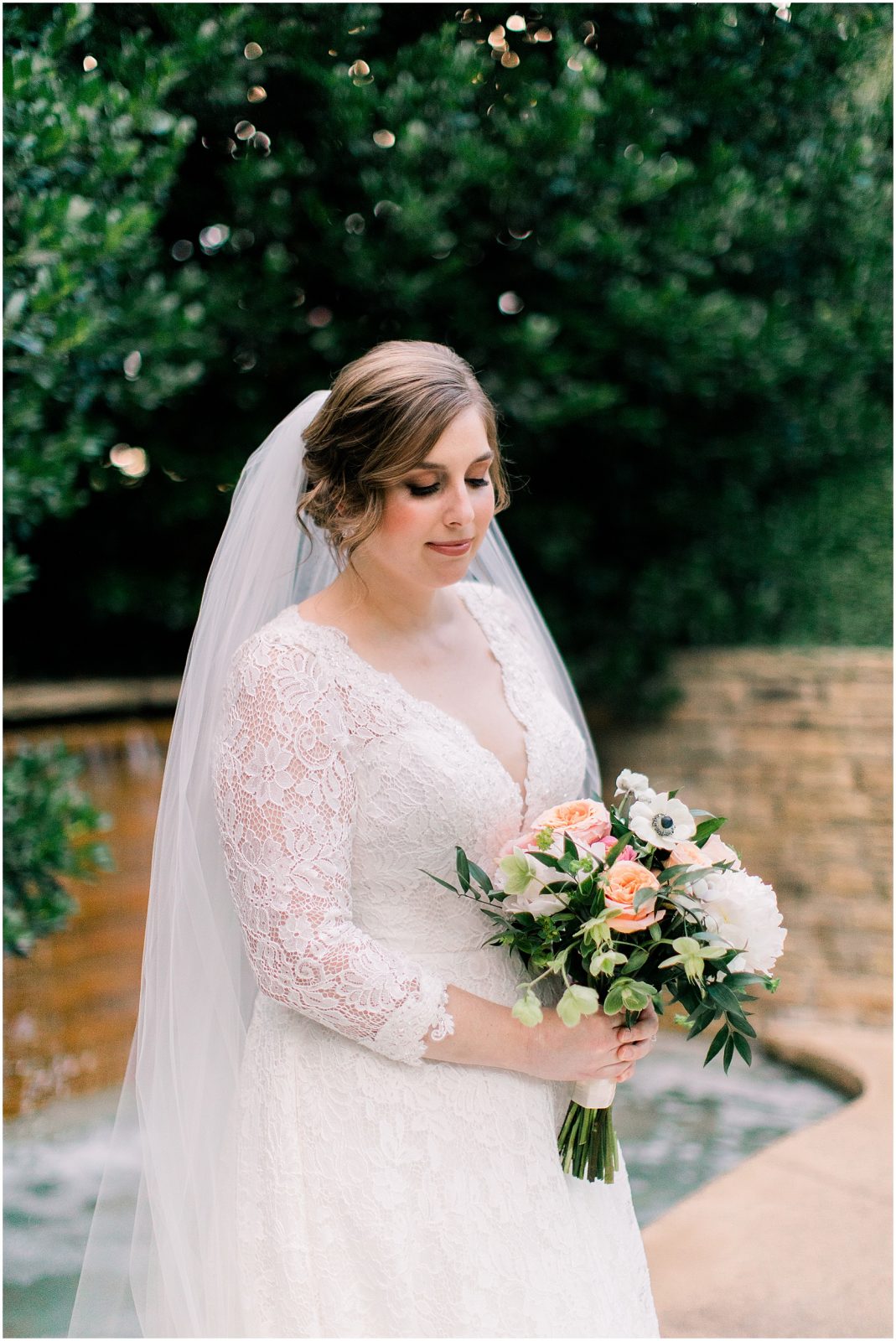 Ashley's Bridal Portraits at Lakeside Park Dallas, TX - nateandgrace.com