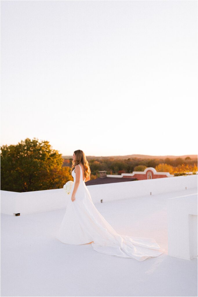 rooftop sunset bride and groom portrait at stoney ridge villa in fort worth Texas